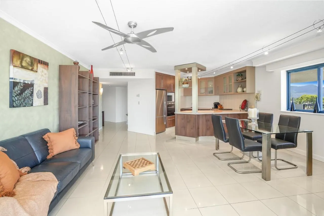 181 The Esplanade Aparthotel Cairns